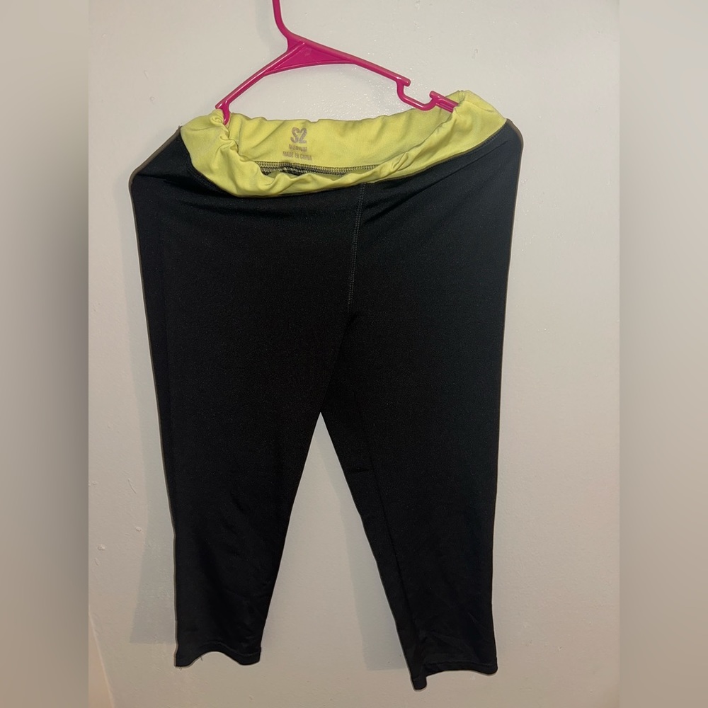 S2 Sportwear Leggings Size M